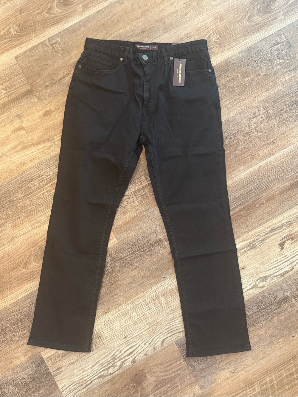 NWT Johnston & Murphy Black Straight Leg Jeans 34W x 30L